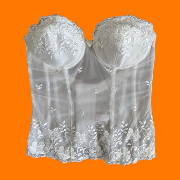 00's vintage white floral embroidered y2k bustier corset 34B victoria's secret